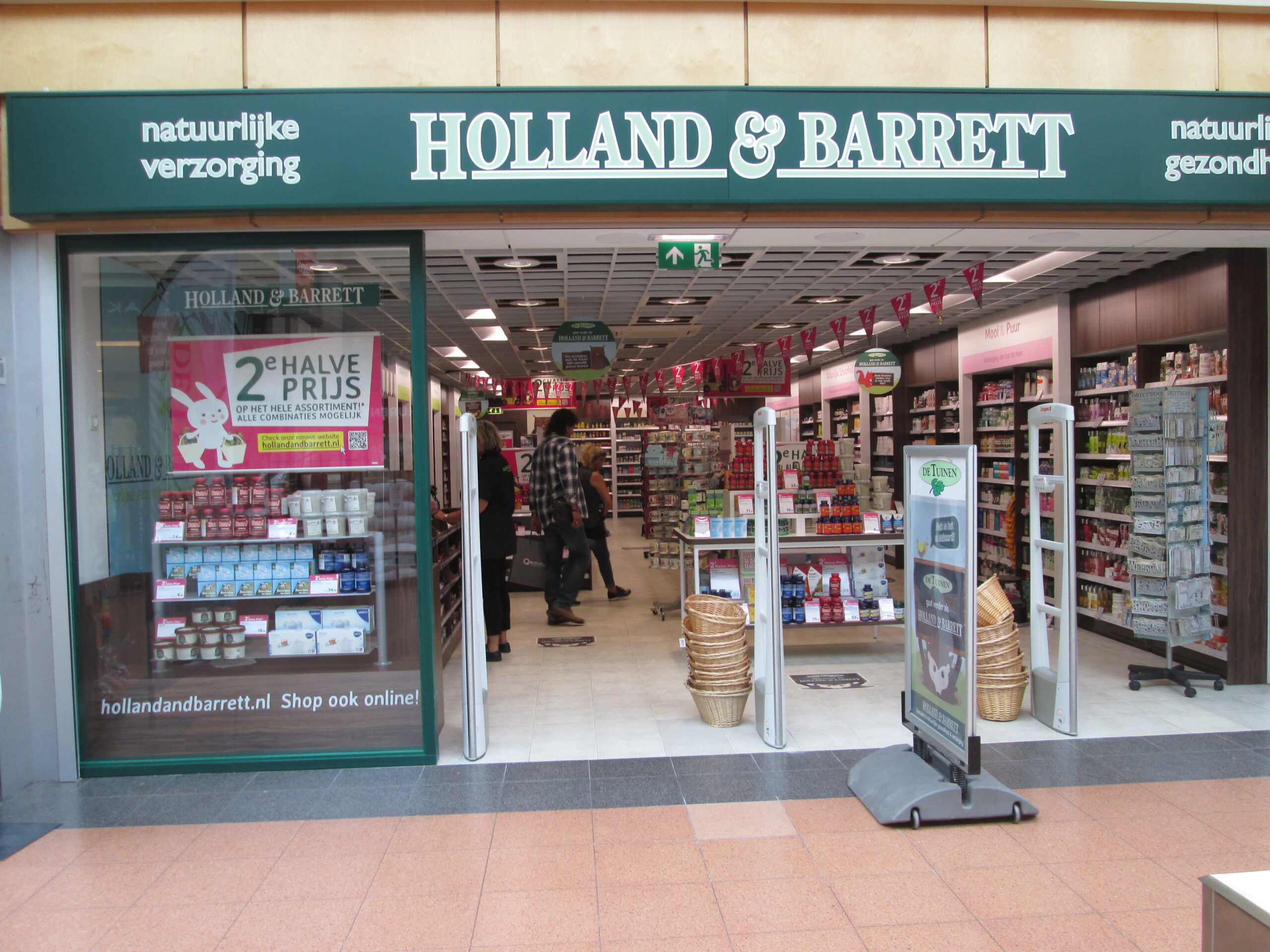 Holland & Barrett